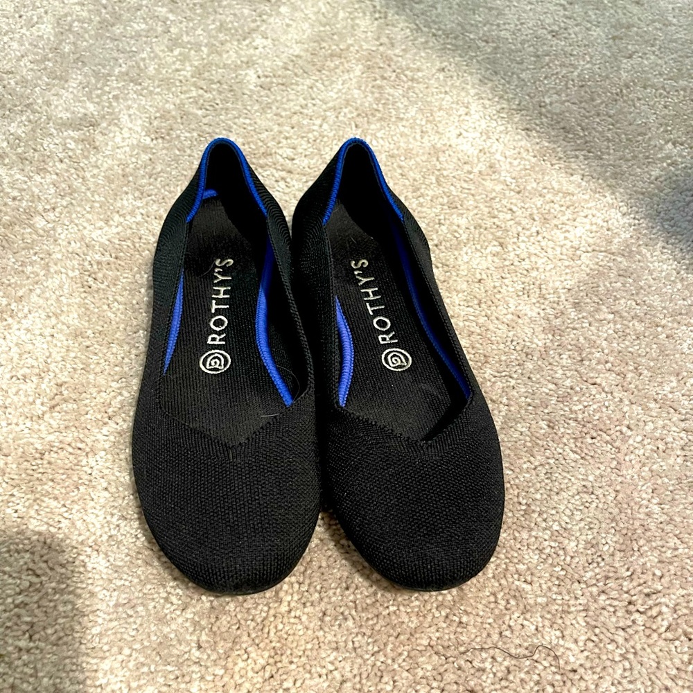 Rothy’s 8.5 black flats
